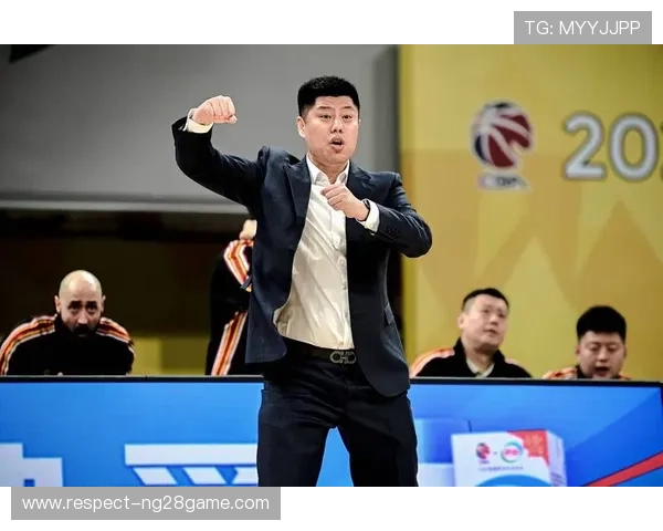 青年球星闪耀赛场引领新赛季体育焦点热潮全面升级势头强劲发展中 青年球星闪耀赛场引领新赛季体育焦点热潮全面升级势头强劲发展中